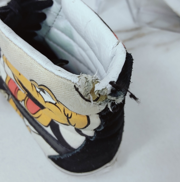 Vans X Disney Unisex Mickey & Friends Sk8-Hi Reissue Sneakers, Sz 5.5(M) 7(W) - Picture 11 of 11